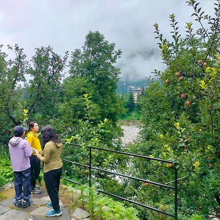 Lotus Retreat Villa Manāli Екстериор снимка