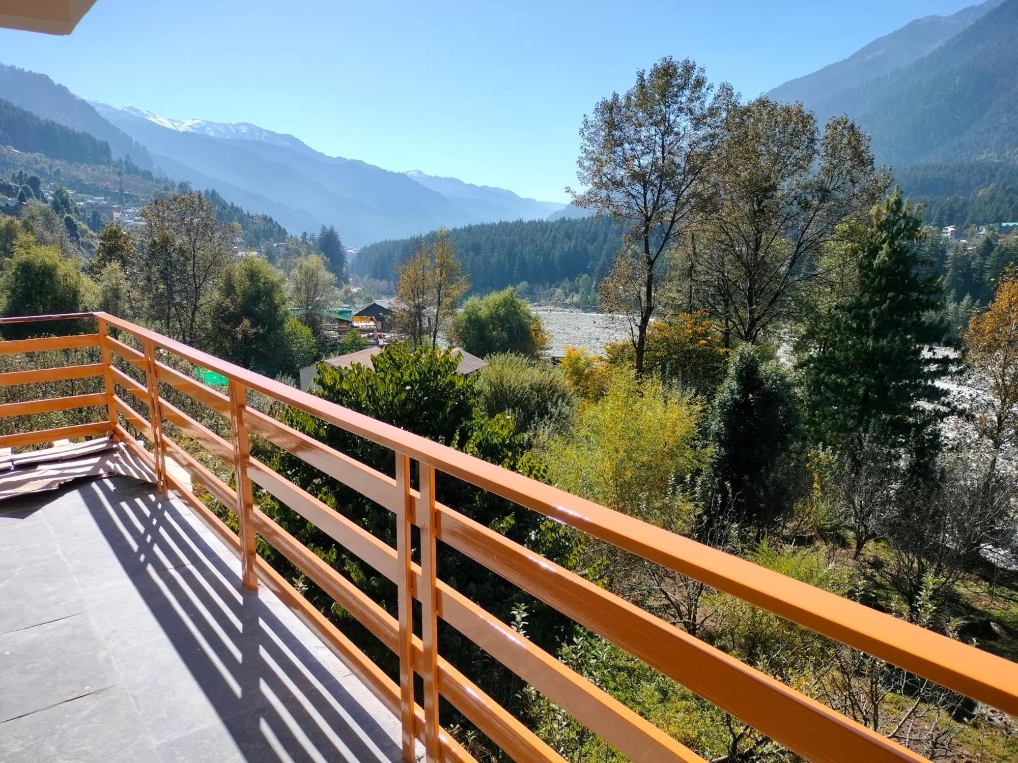 Lotus Retreat Villa Manāli Екстериор снимка