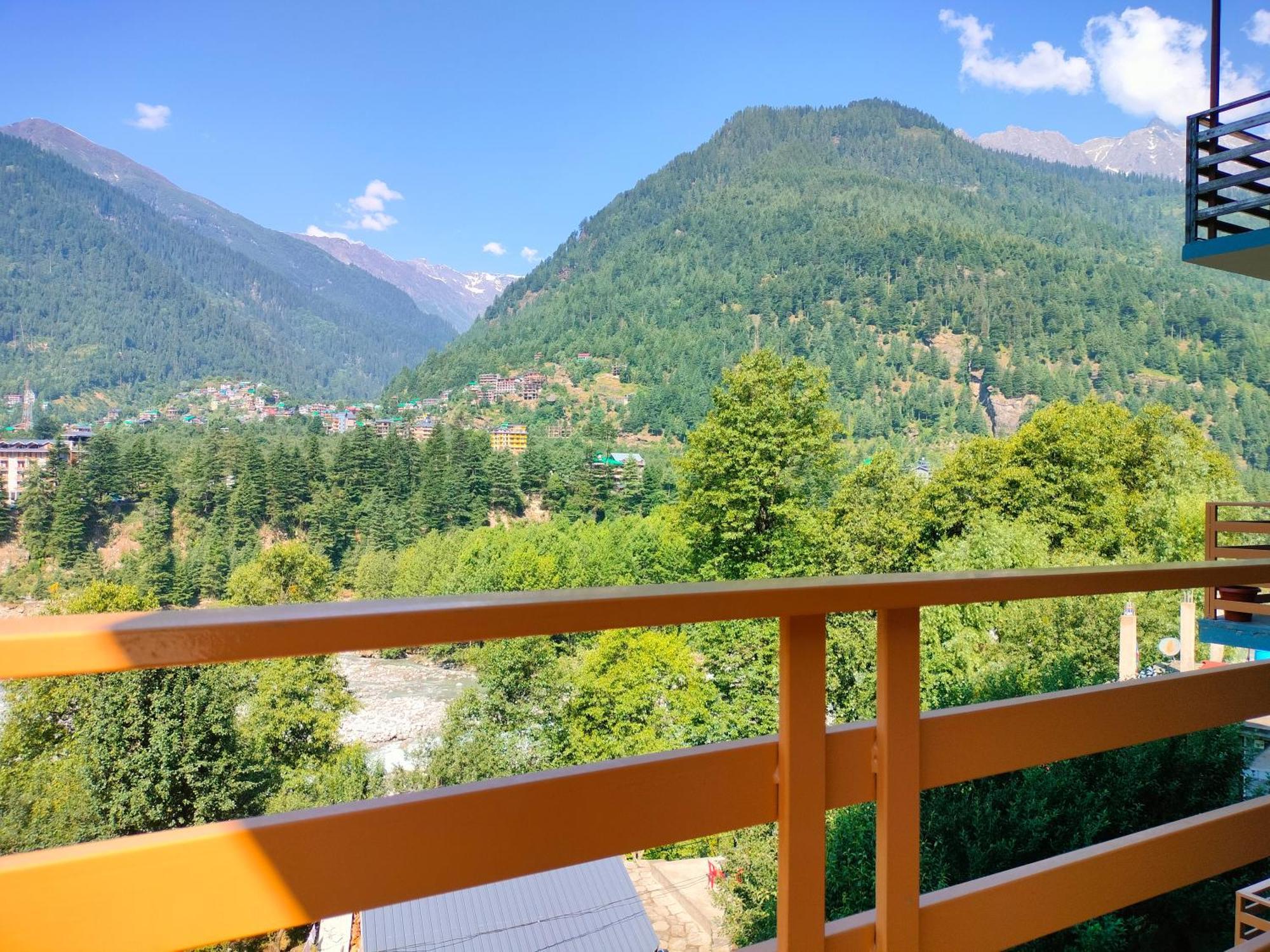 Lotus Retreat Villa Manāli Екстериор снимка